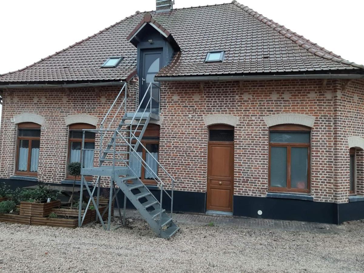 Gite Esprit Loft Fromelles Bagian luar foto